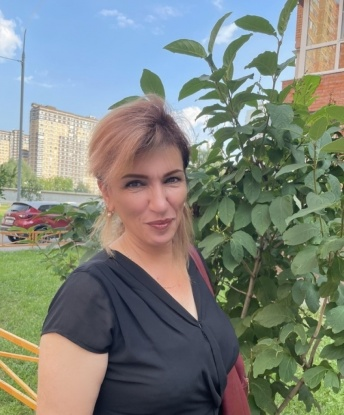 У меня есть всё, чтобы сделать твои мечты ярче и страстнее. Я опытна и открыта к новым экспериментам.🔥 Моя прекрасная фигура и чувственные губы обеспечат тебе настоящий эстетический и эмоциональный кайф. 💋
В Москве есть множество интересных мест, которые мы можем посетить вместе, чтобы разжечь наши чувства.🌃 Я готова подарить тебе незабываемые моменты приятной компании и интимного удовольствия. Со мной каждая встреча станет провокацией к чувственному пути наслаждения, который мы сможем осуществить вместе. 💫
У меня есть отличные отзывы от довольных клиентов, которые оценили мои услуги и оставили приятные слова о наших встречах. Ты можешь увидеть мои фото и оценить мою красоту и женственность.💃💎
Живу в Москве, так что можем легко и без проблем договориться о встрече. Я waiting for you, мой дорогой! 😘 Рина